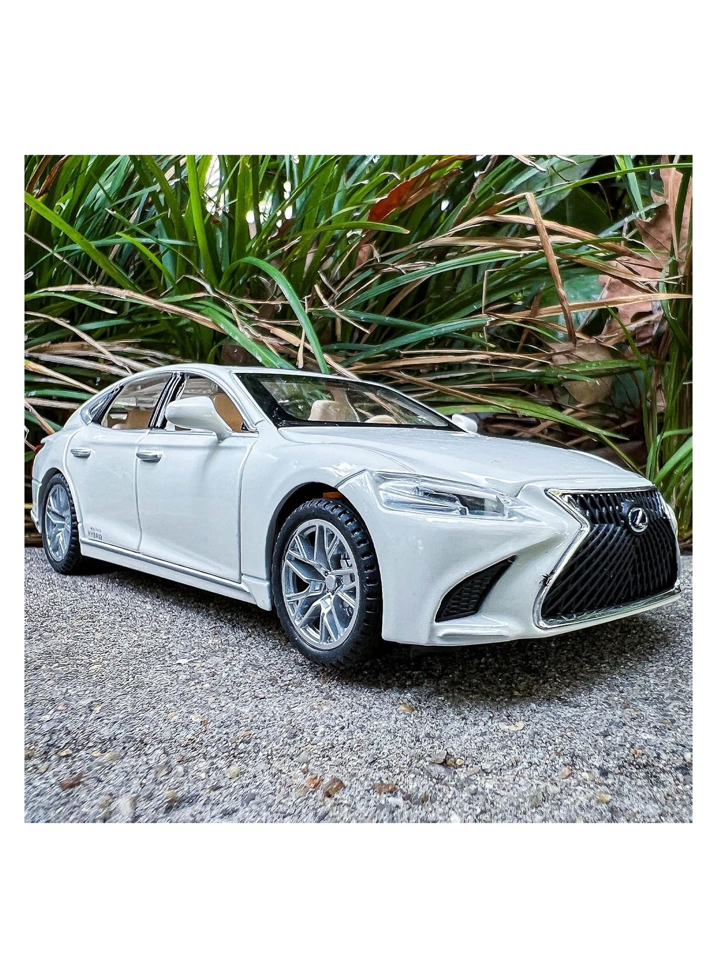 Lexus Hybrid Model Car Toy