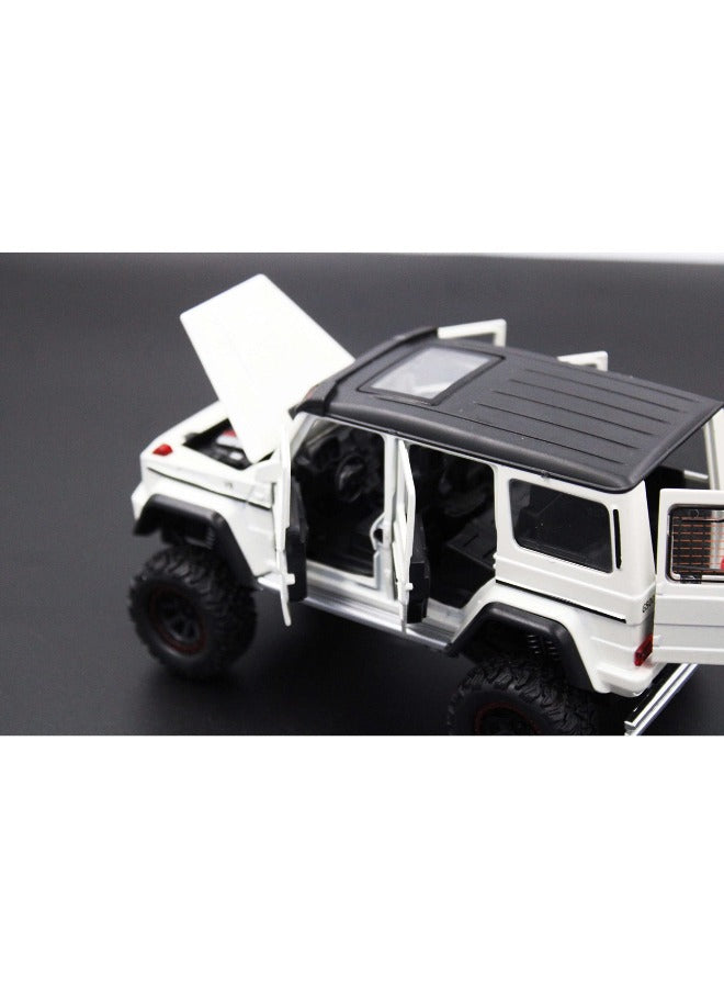 Benz G63 AMG 4X4 V12 Off-Road Pickup Model Car