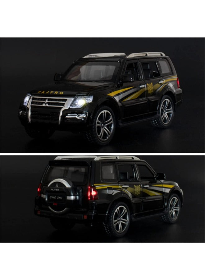 Diecast 1:32 Mitsubishi Pajero SUV Model Car